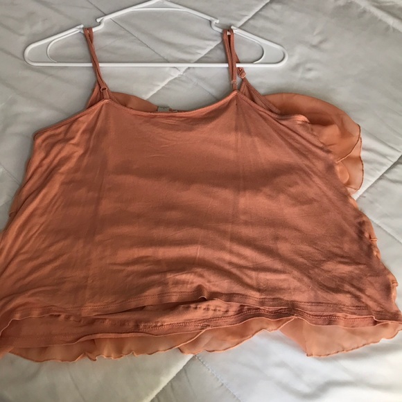 pink ruffle women’s tank top - Picture 3 of 3